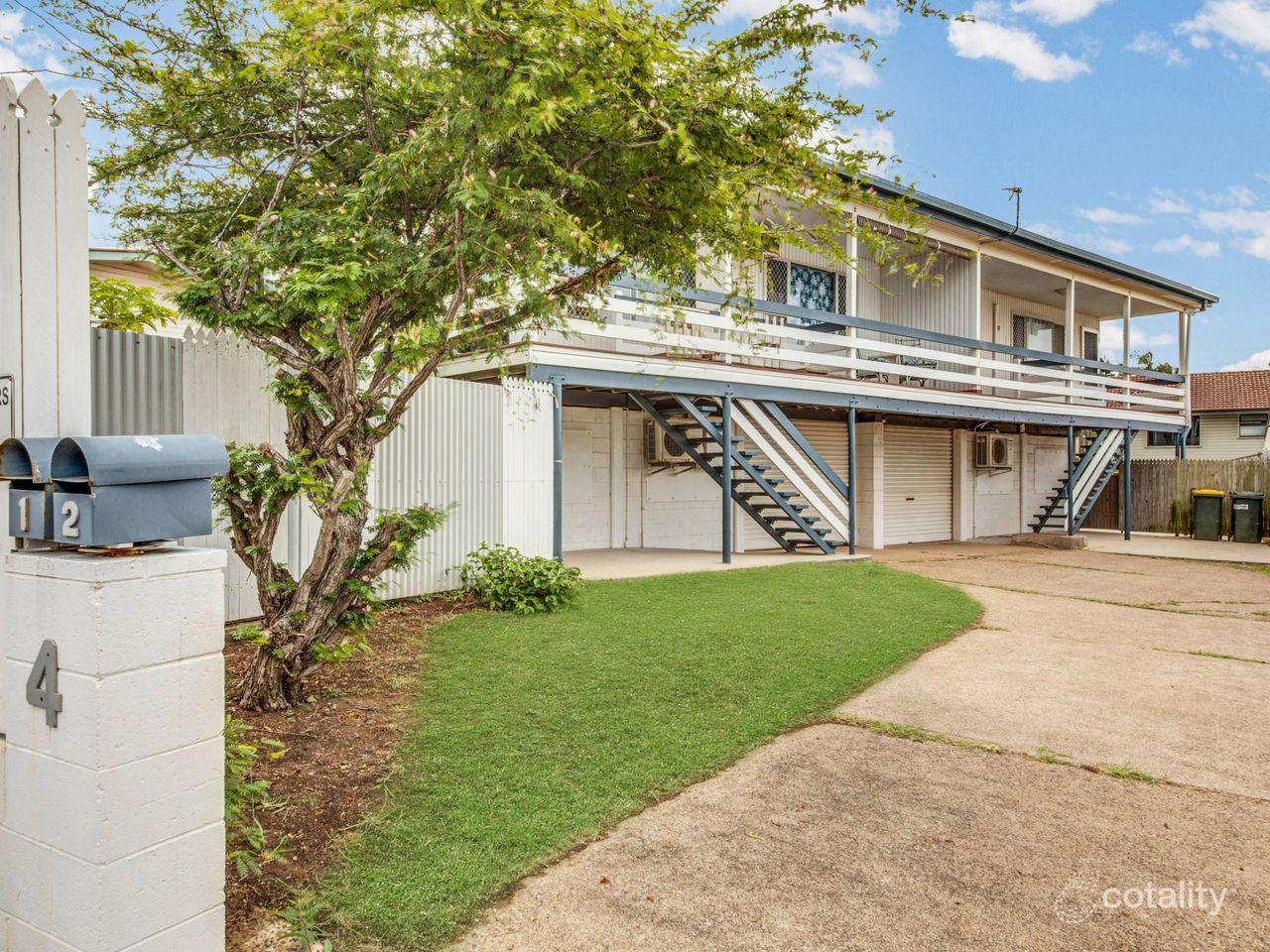 2/4 Palmer St, Barney Point, QLD 4680