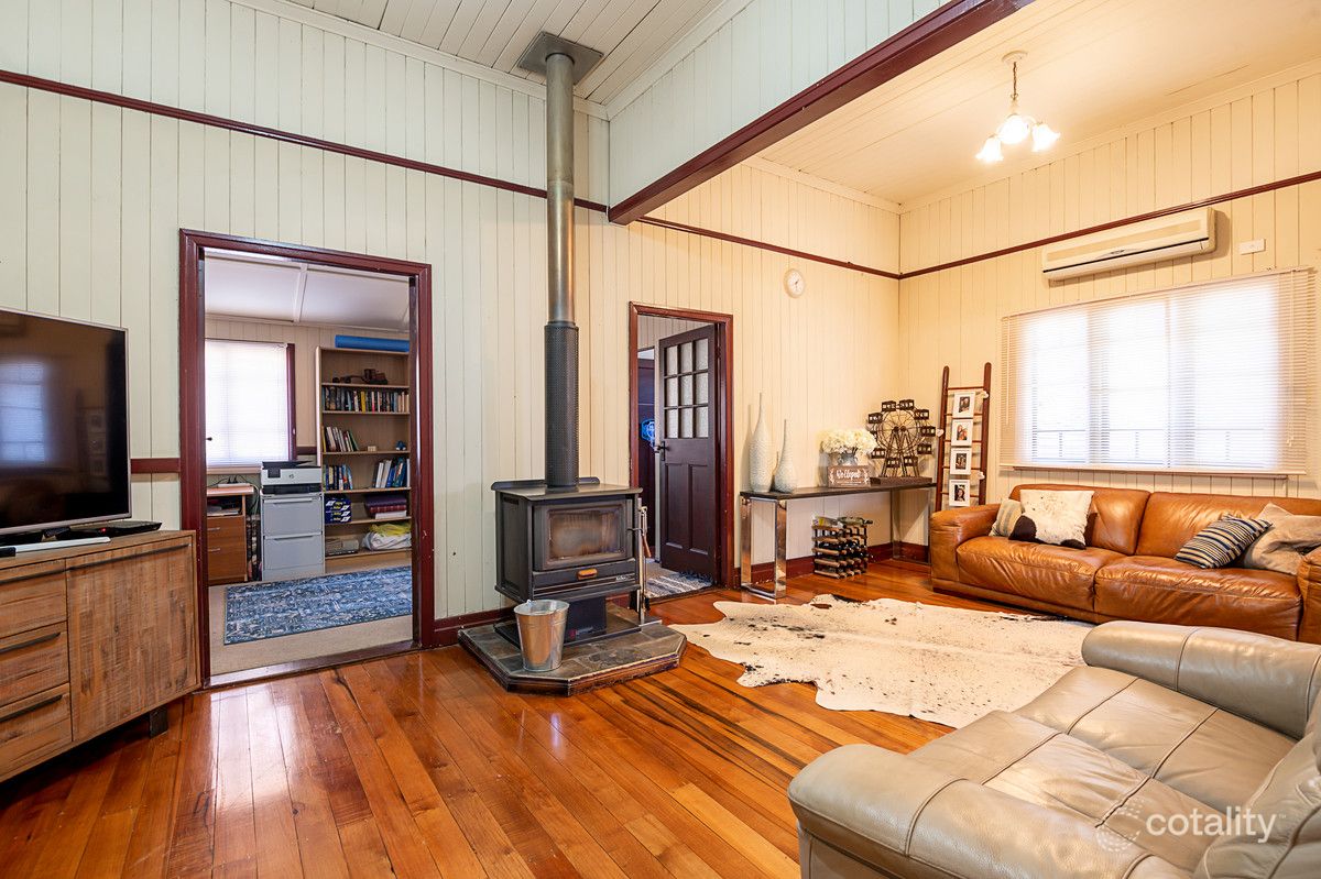 104 Pratten St, Warwick, QLD 4370