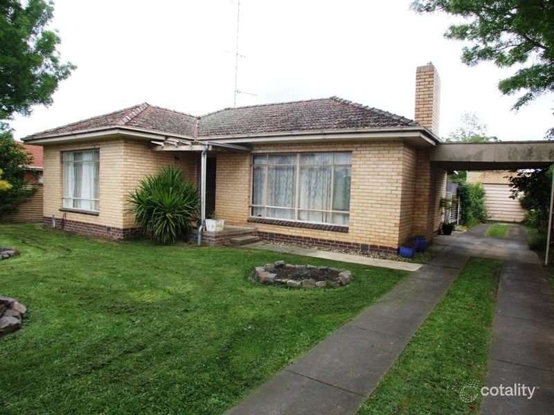 32 Learmonth St, Alfredton, VIC 3350