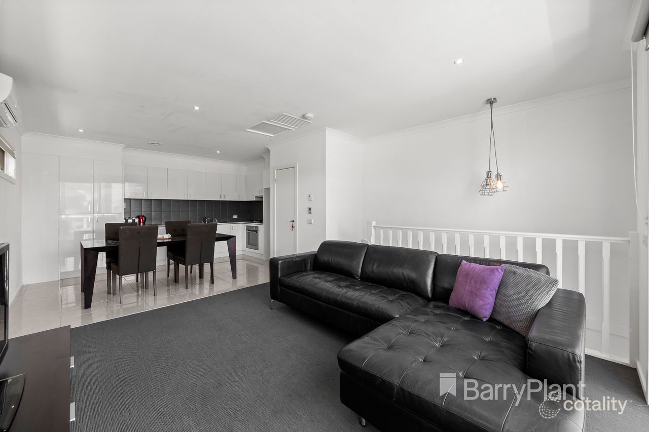 1/2 Tulip Cres, Boronia, VIC 3155