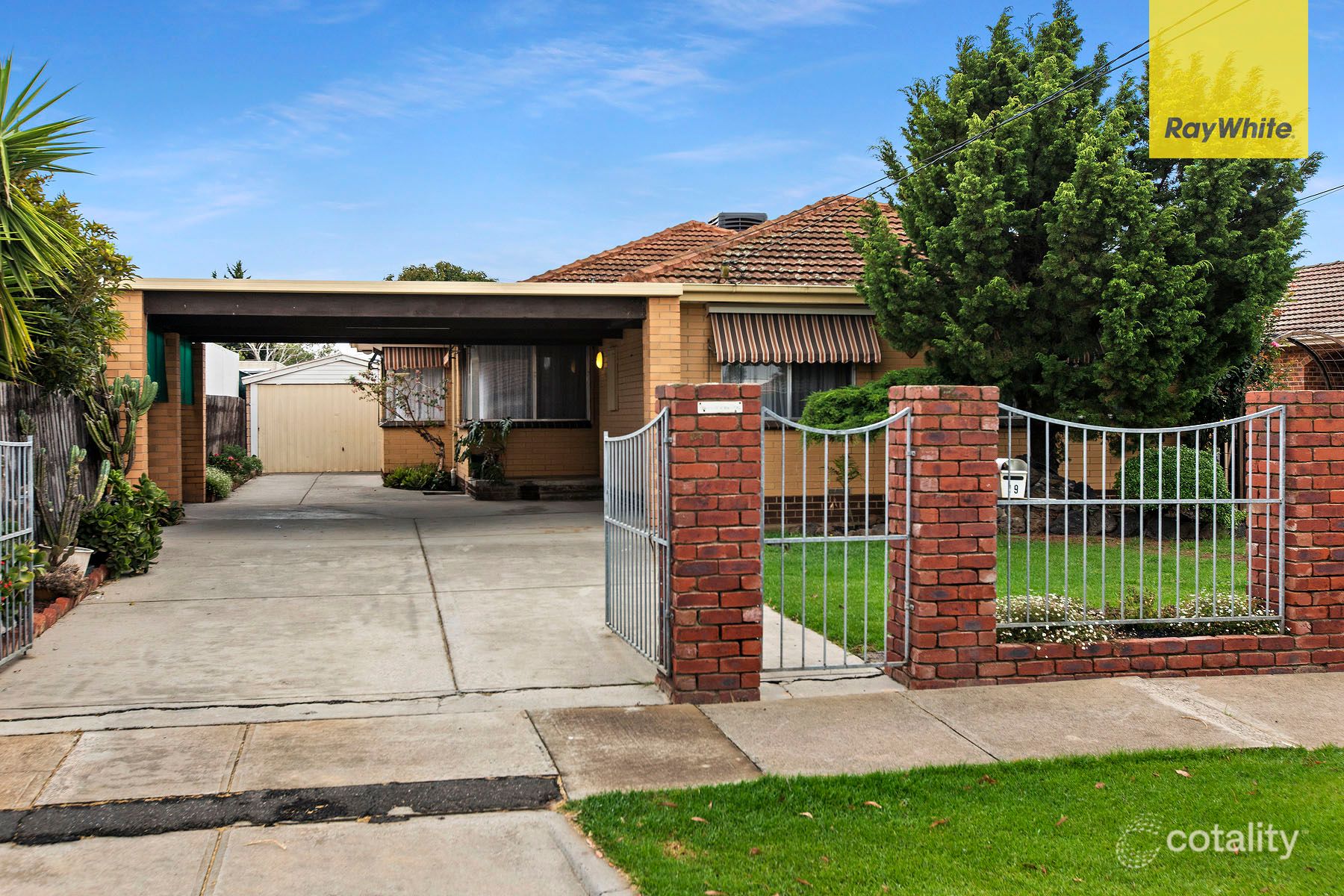 19 Amelia Ave, Deer Park, VIC 3023
