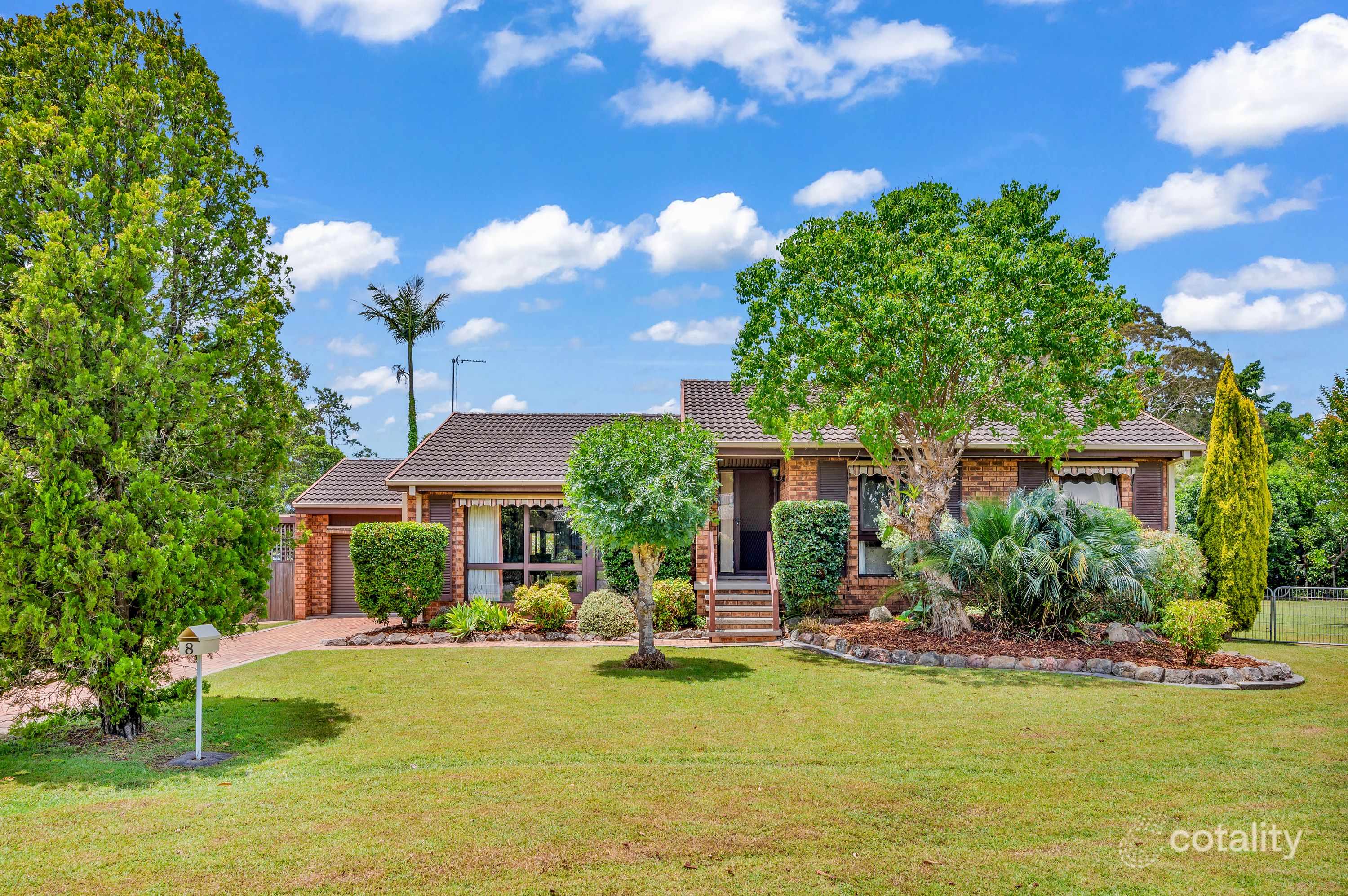 8 Thurlow Cl, Bolwarra, NSW 2320