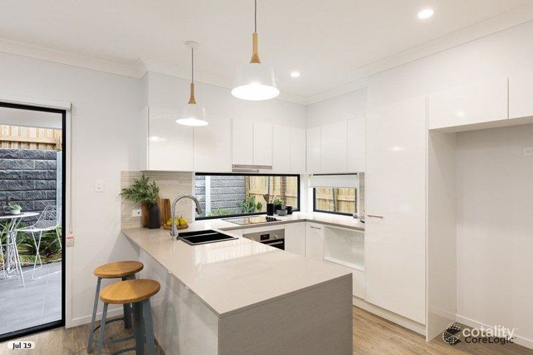 2/122 Soames St, Everton Park, QLD 4053
