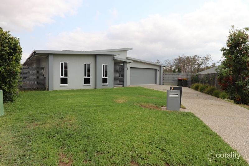 8 Jardine Cres, Boyne Island, QLD 4680