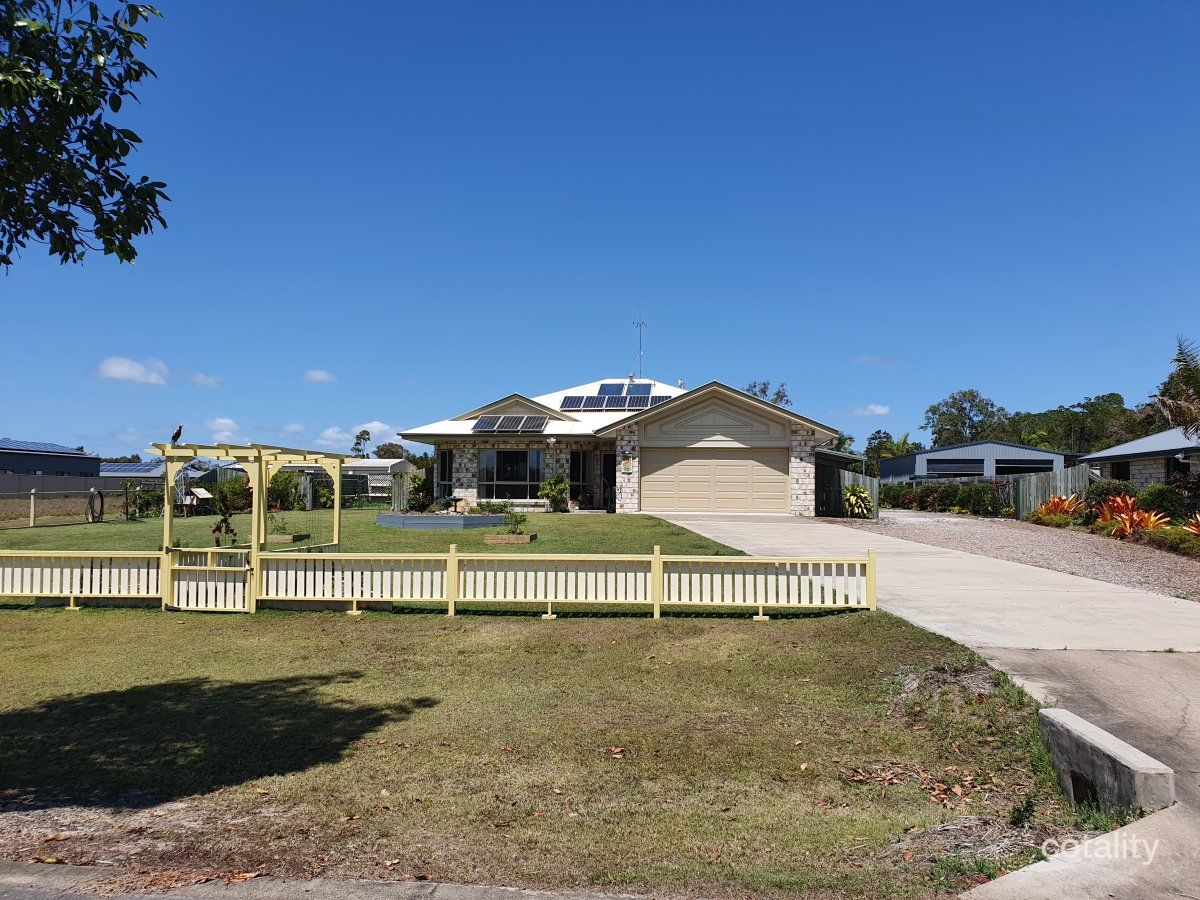 32 Sanderling Dr, Boonooroo, QLD 4650