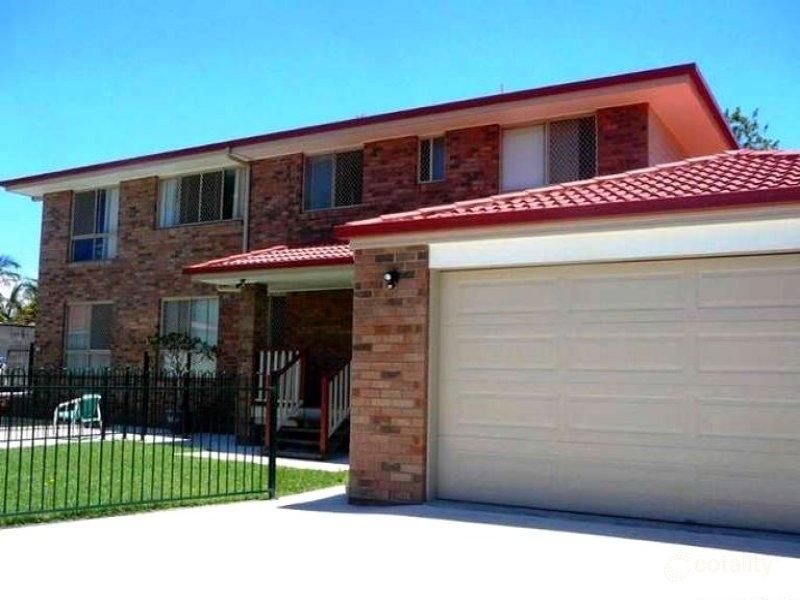 24a Brooke Ave, Southport, QLD 4215