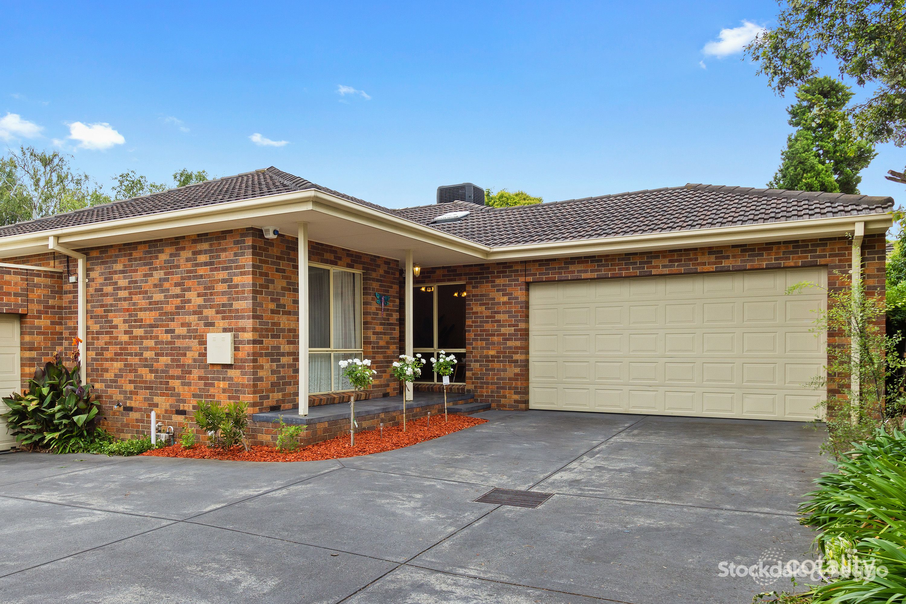 2/27 Bedford St, Box Hill, VIC 3128
