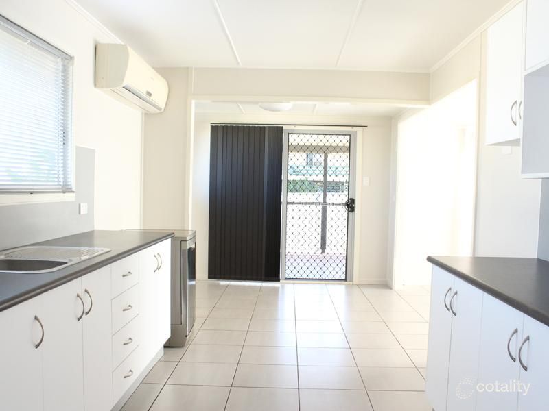 23 Flinders Dr, Moranbah, QLD 4744