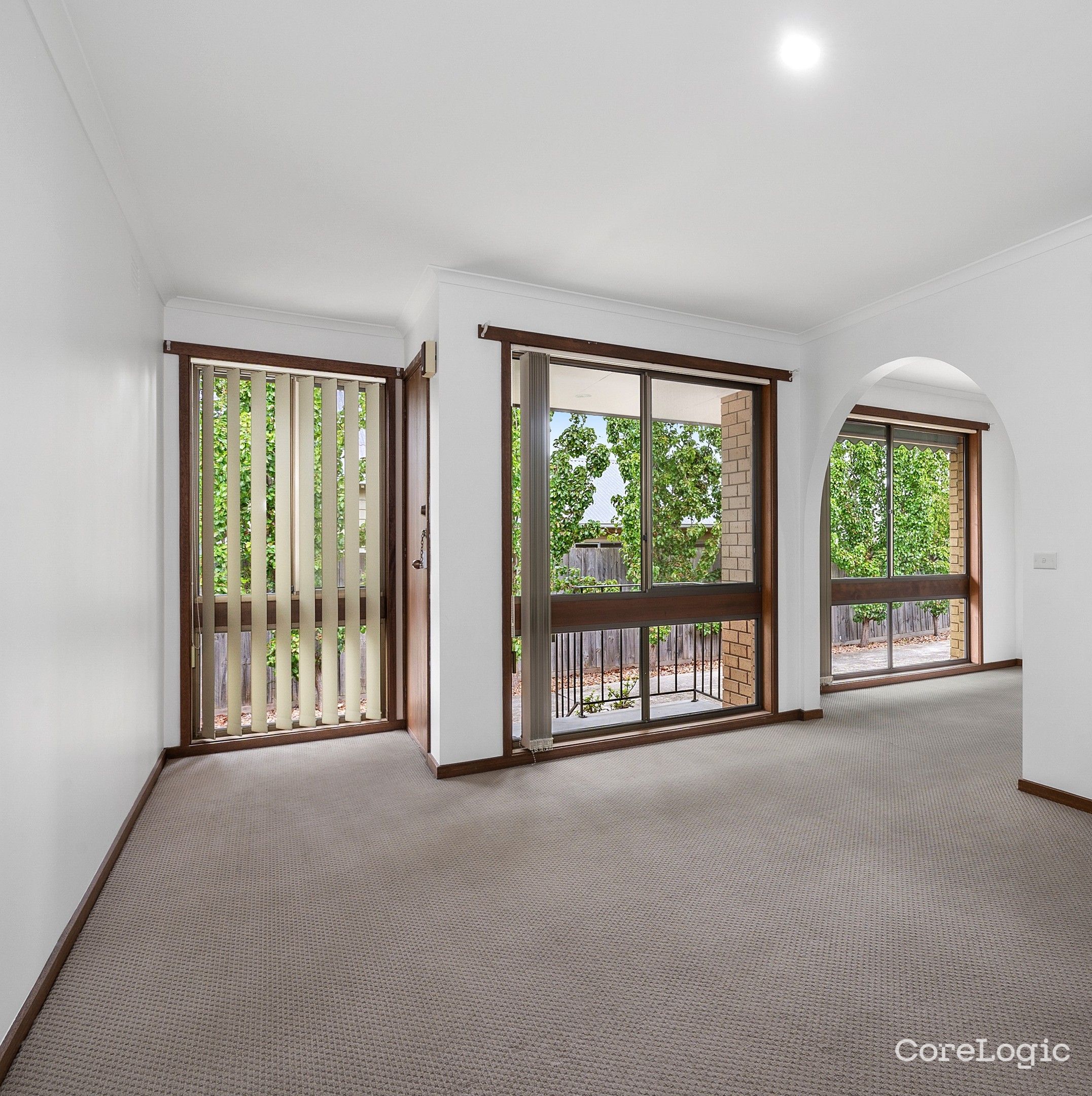 2/9 Roxby St, Manifold Heights, VIC 3218