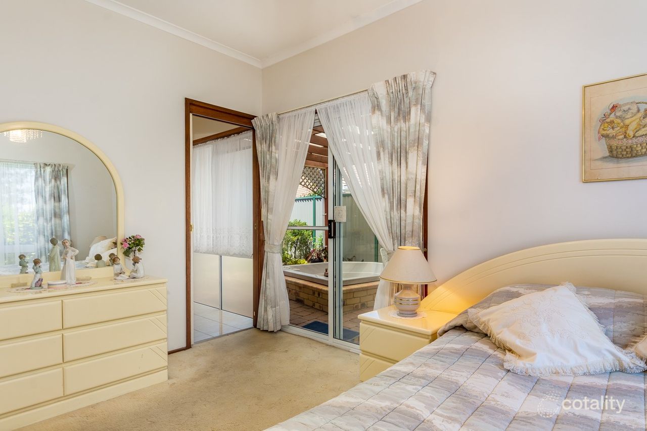 2 Elizabeth Batts Ct, Banksia Beach, QLD 4507