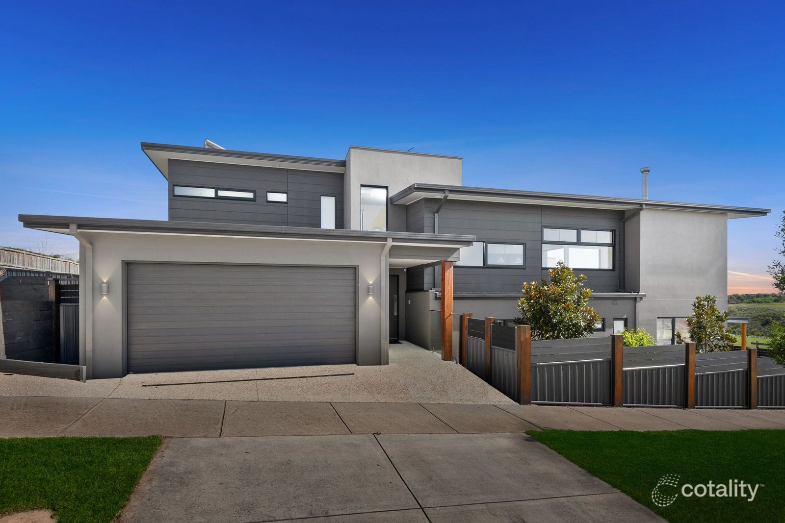 133 Stoneleigh Cres, Highton, VIC 3216