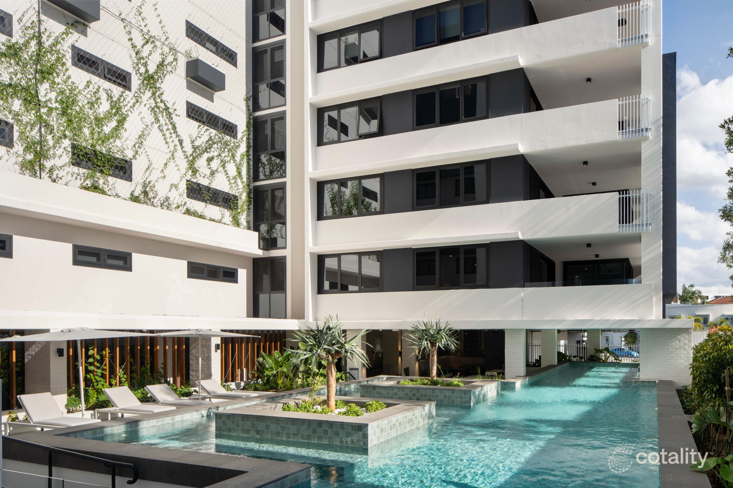 2411/100 Duporth Ave, Maroochydore, QLD 4558