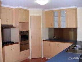 4 Bauhinia Ct, Avoca, QLD 4670