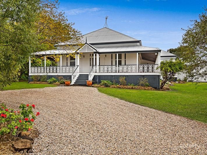 43 Campbell St, Pittsworth, QLD 4356