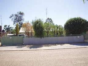 5 Kintore St, Moora, WA 6510