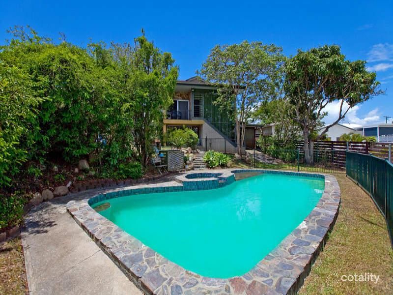 147 Ernest St, Manly, QLD 4179