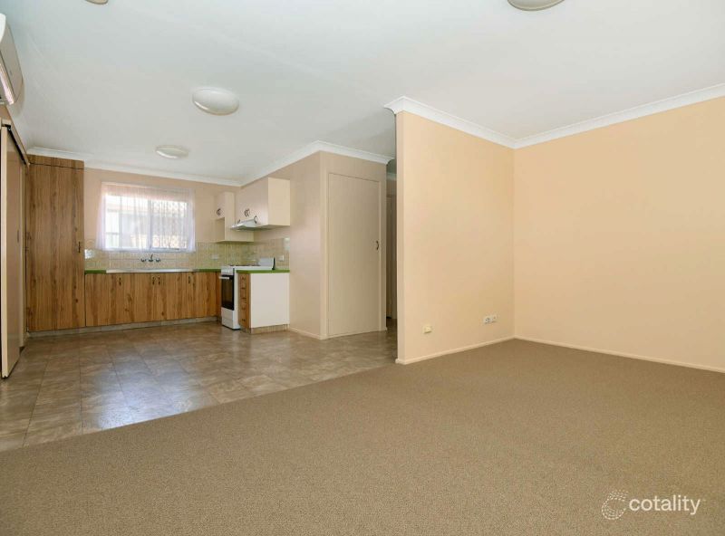 2/16 Kingsford Smith Dr, Wilsonton, QLD 4350