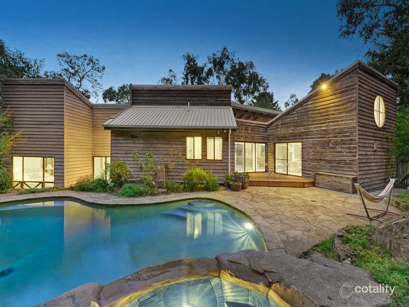 425-427 Park Rd, Park Orchards, VIC 3114
