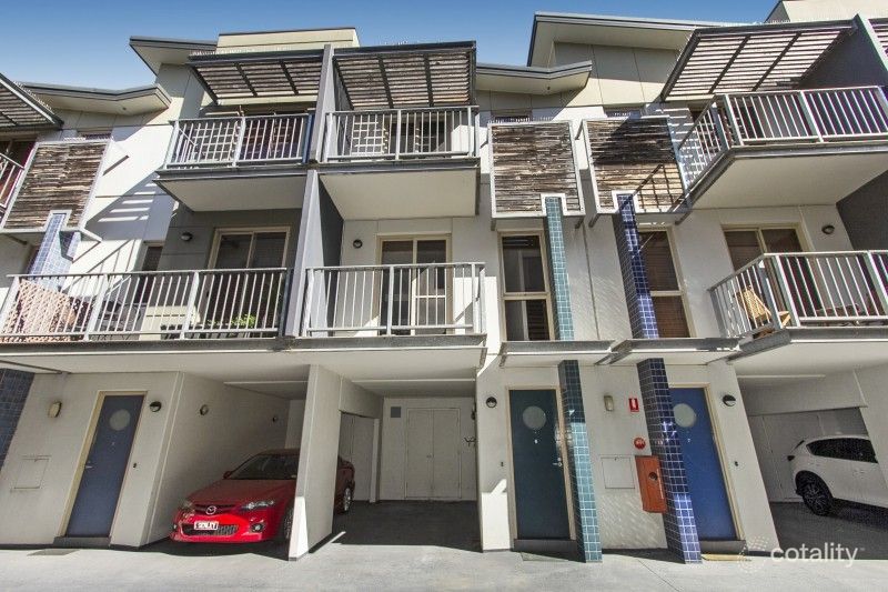 6/80 Trenerry Cres, Abbotsford, VIC 3067