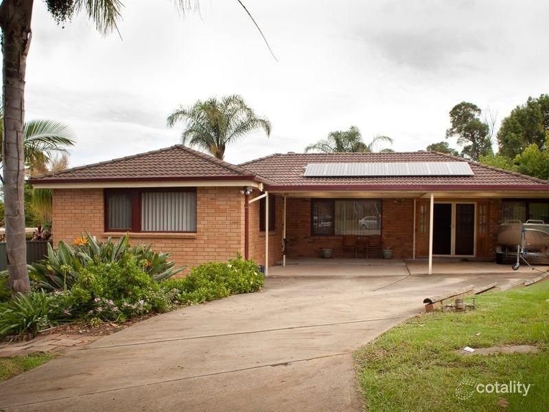 9 Inverness Pl, St Andrews, NSW 2566