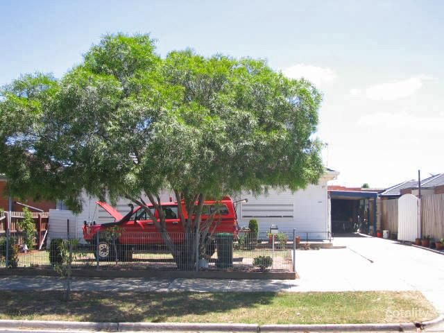 17 Bruce St, Fawkner, VIC 3060