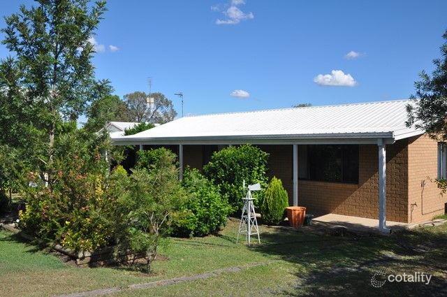 4 Rosalie St, Kingsthorpe, QLD 4400