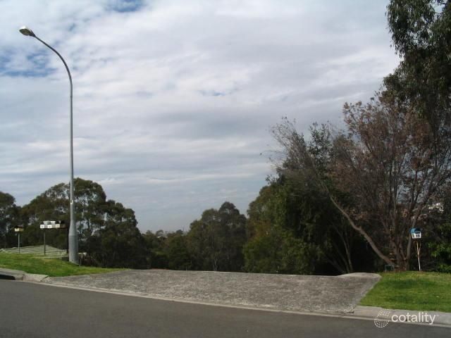 7 Toolangi Cl, Cordeaux Heights, NSW 2526