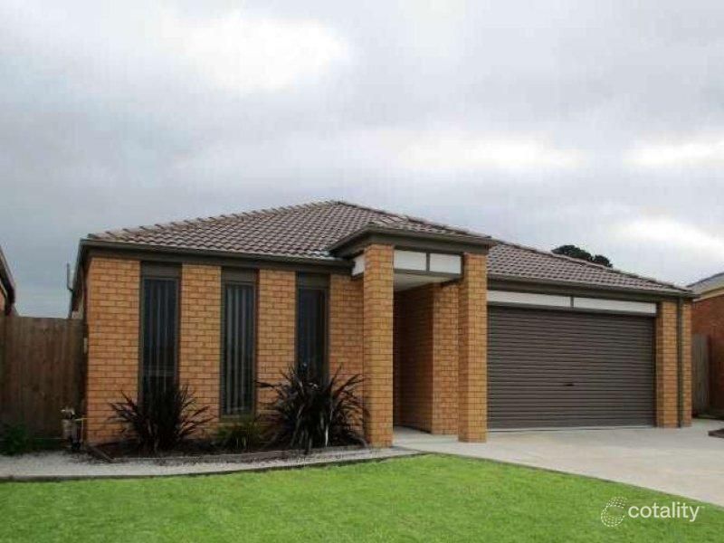 3 Tarragon Ct, Lynbrook, VIC 3975