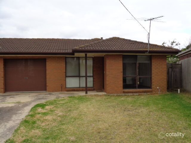1/10 Cox Ct, Altona Meadows, VIC 3028