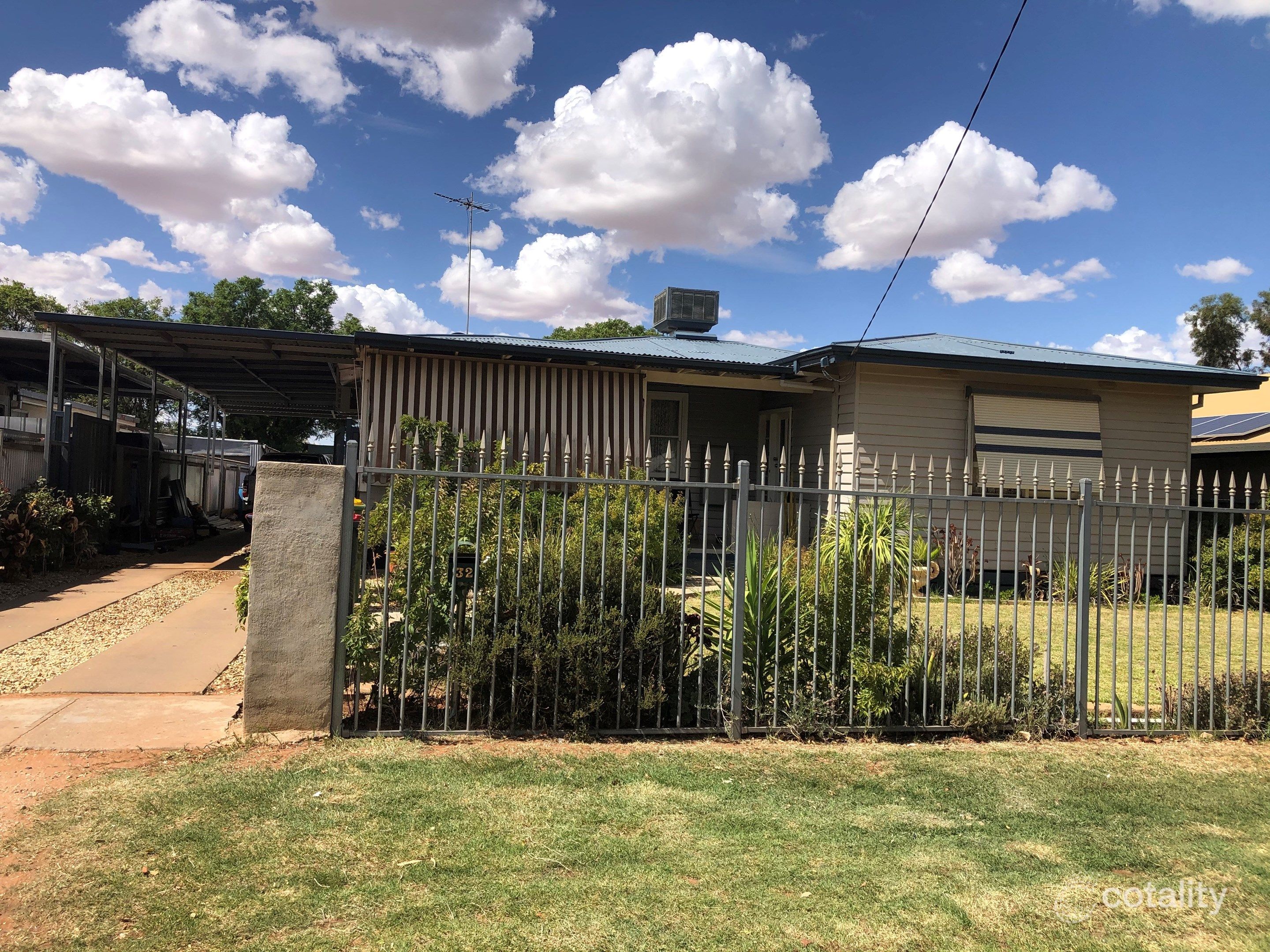 32 Malla Ave, Robinvale, VIC 3549