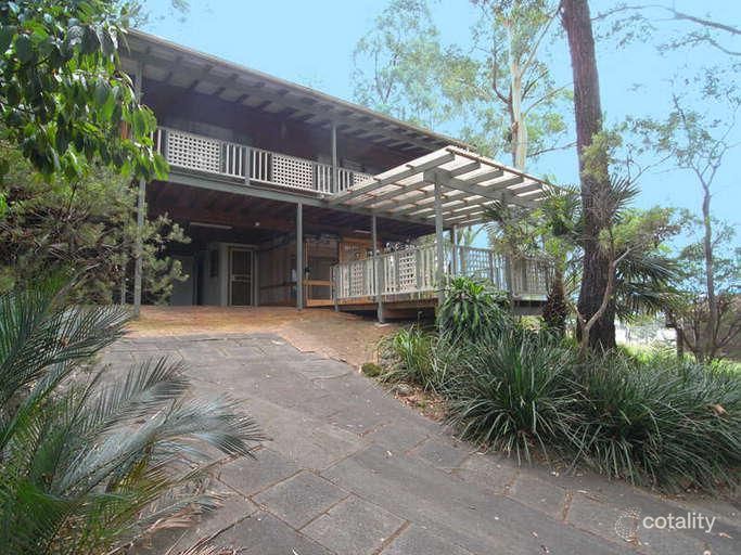 3 Hillcrest Rd, Empire Bay, NSW 2257