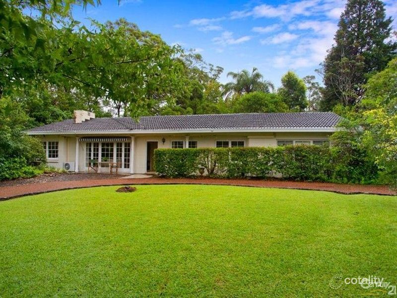 6 Tregenna Cl, St Ives, NSW 2075