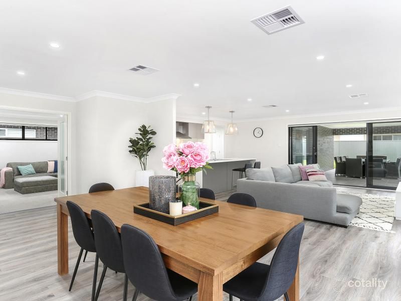 7 Barooga Pl, Horsley, NSW 2530