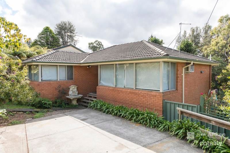 16 Coomassie Ave, Faulconbridge, NSW 2776