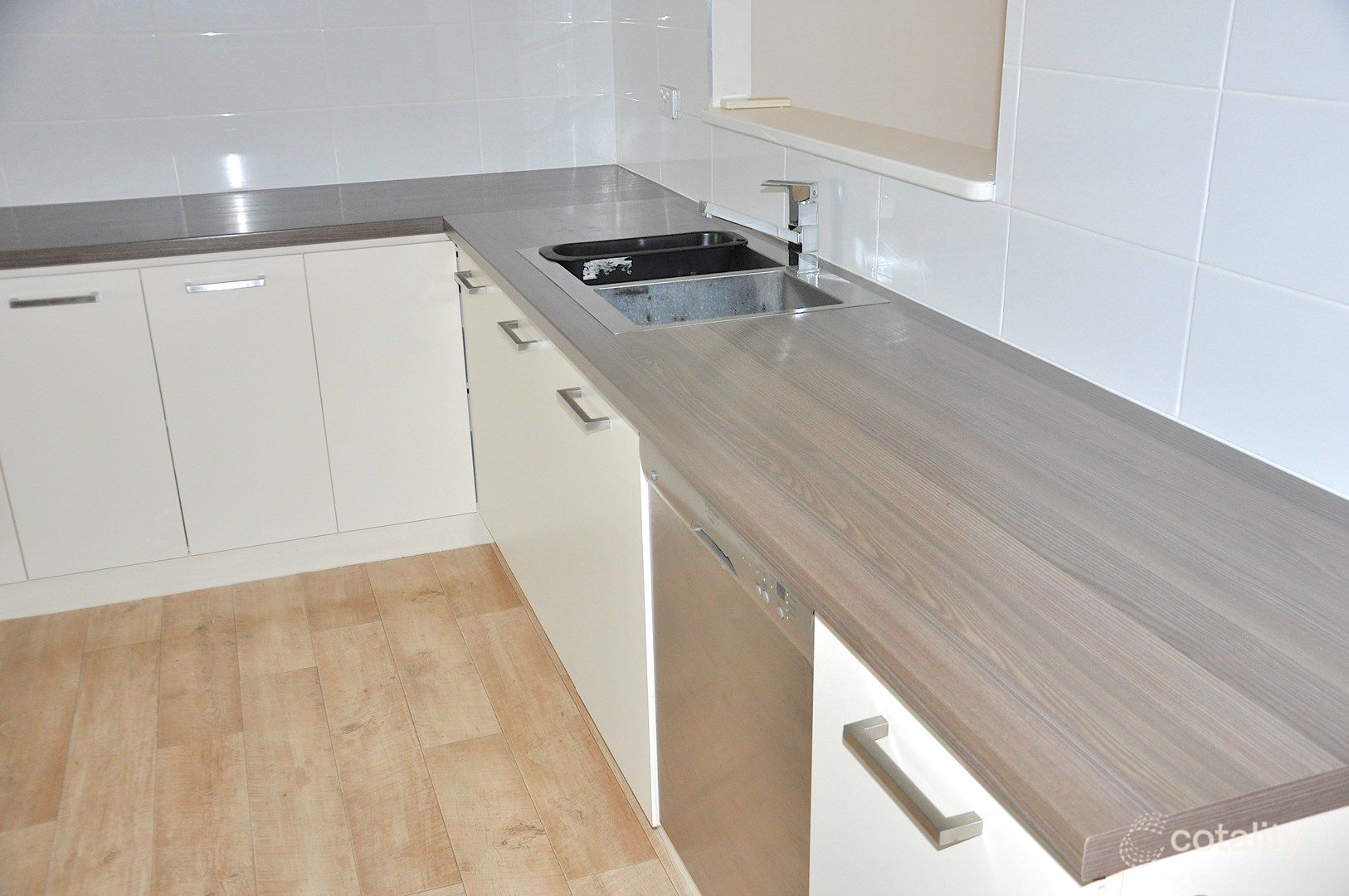 14 Matilda Ave, Australind, WA 6233