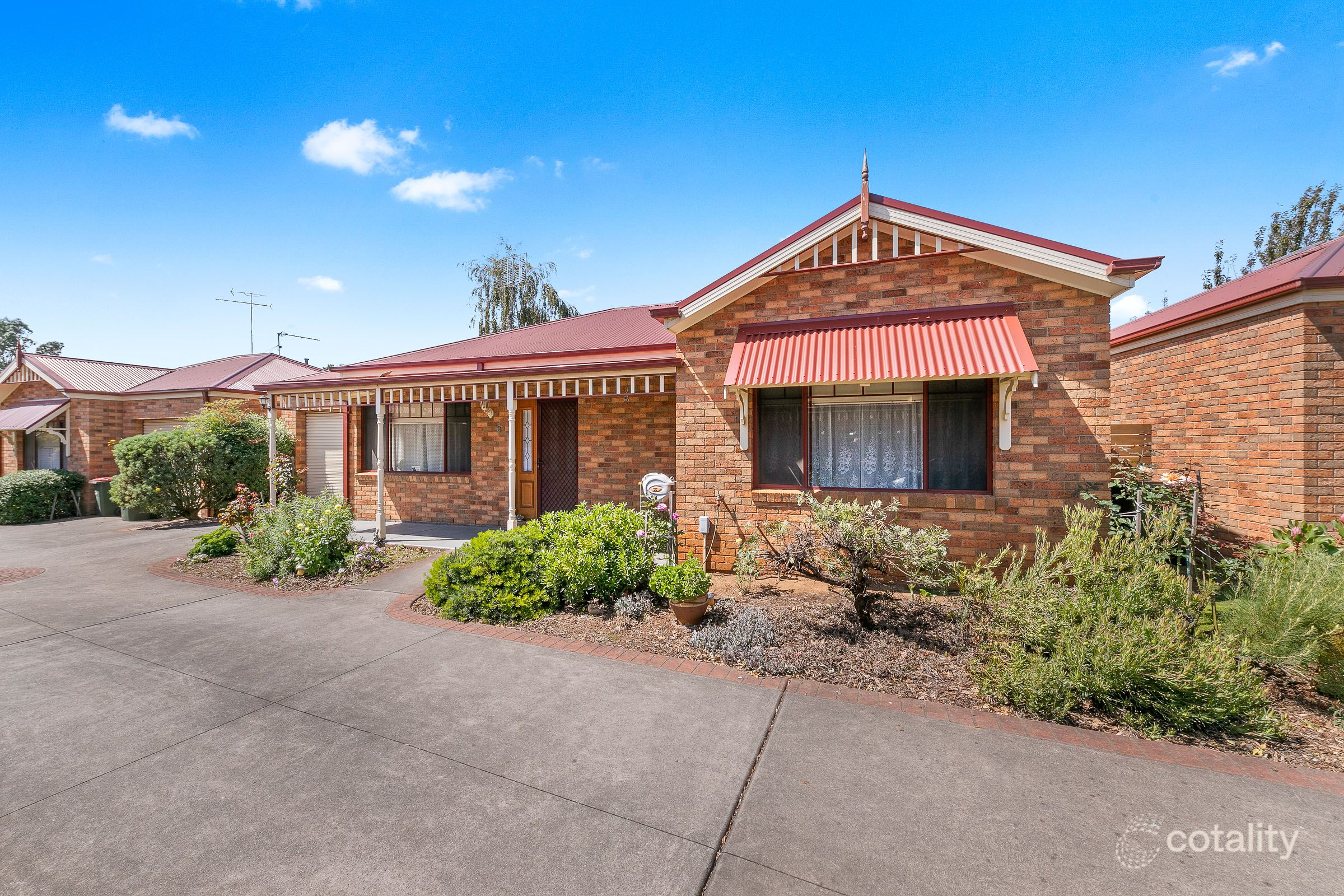 5/4 Fuhrmann Ct, Drouin, VIC 3818