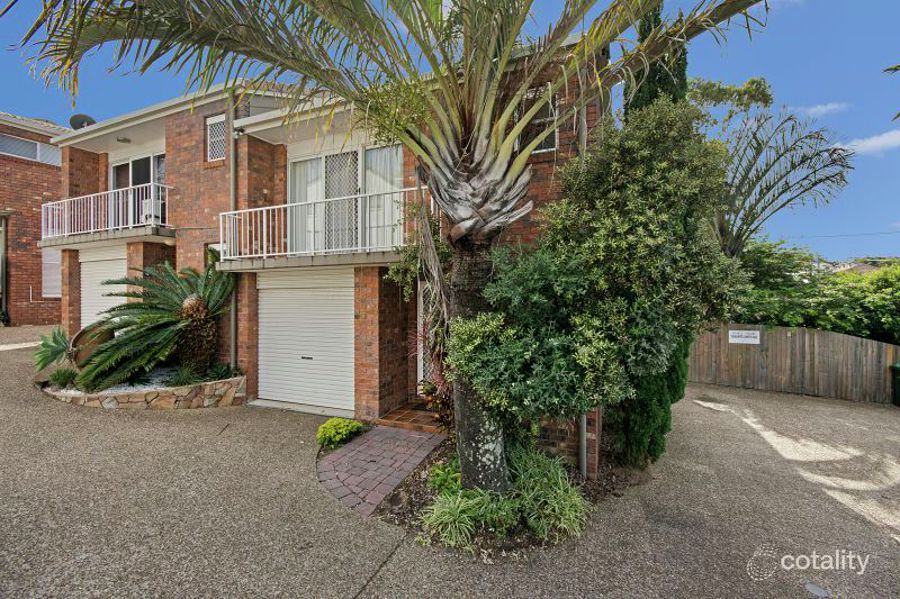 1/4 Kalinda Ave, Mooloolaba, QLD 4557