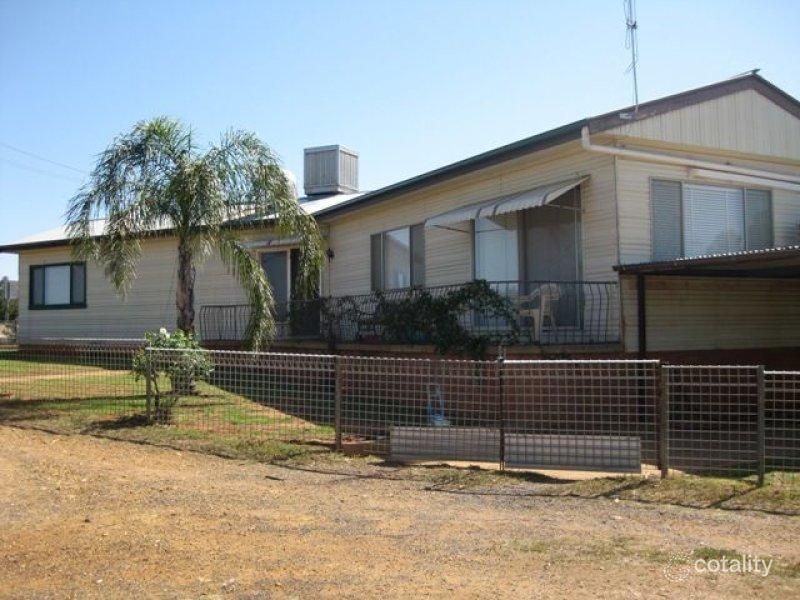12 Wetherell Cres, Cobar, NSW 2835