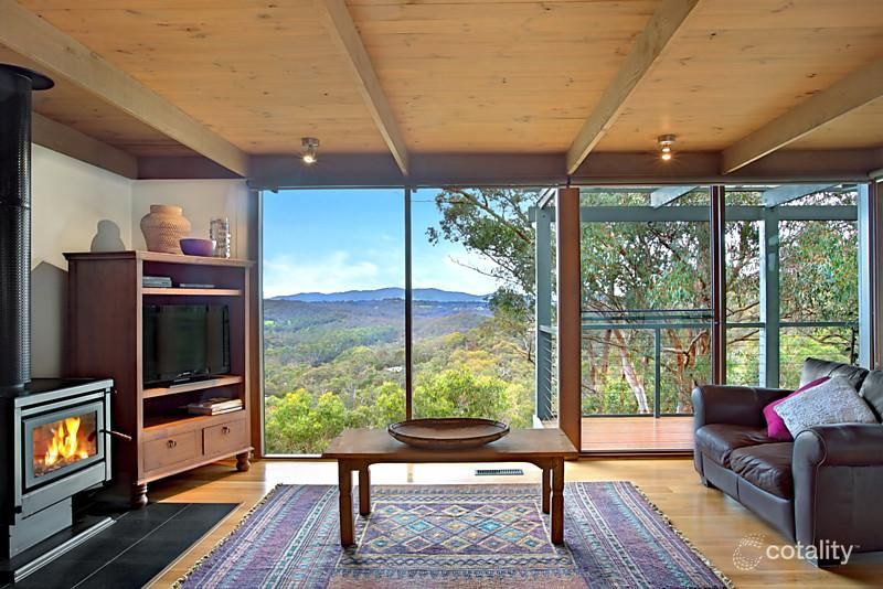 15 Pigeon Bank Rd, North Warrandyte, VIC 3113