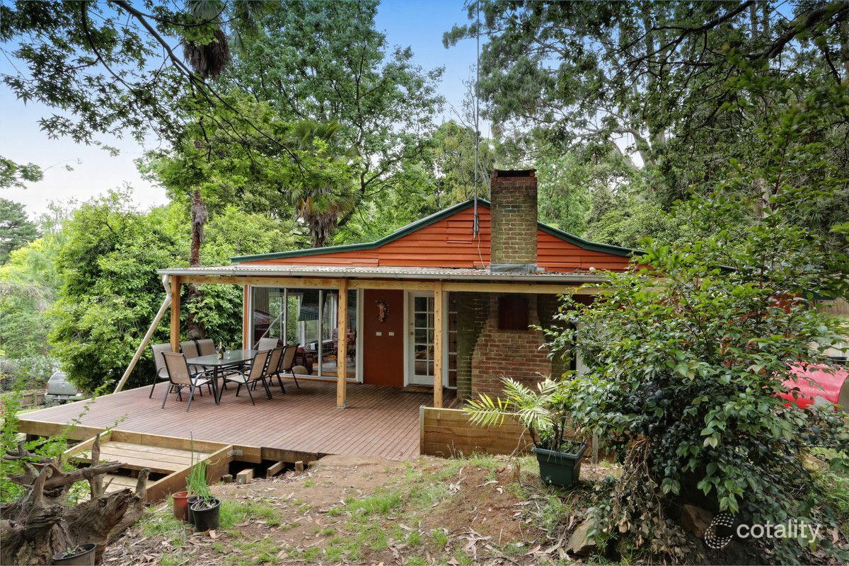 16 Maurice St, Cockatoo, VIC 3781