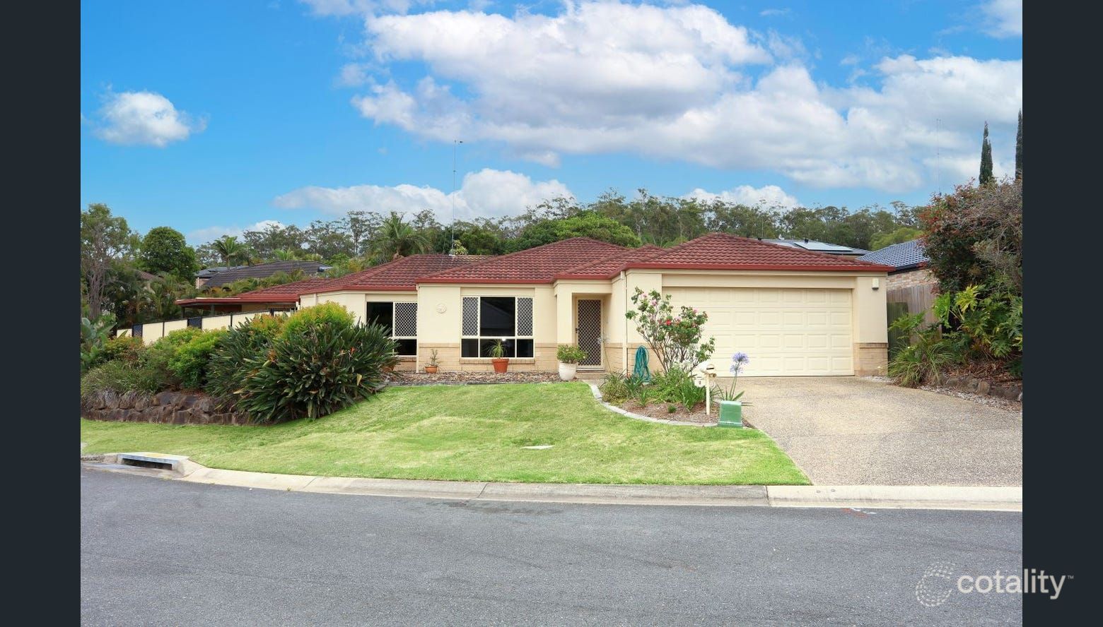 2 Tillys Pl, Burleigh Heads, QLD 4220