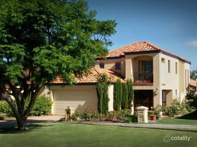 10 Zamia St, Mount Claremont, WA 6010