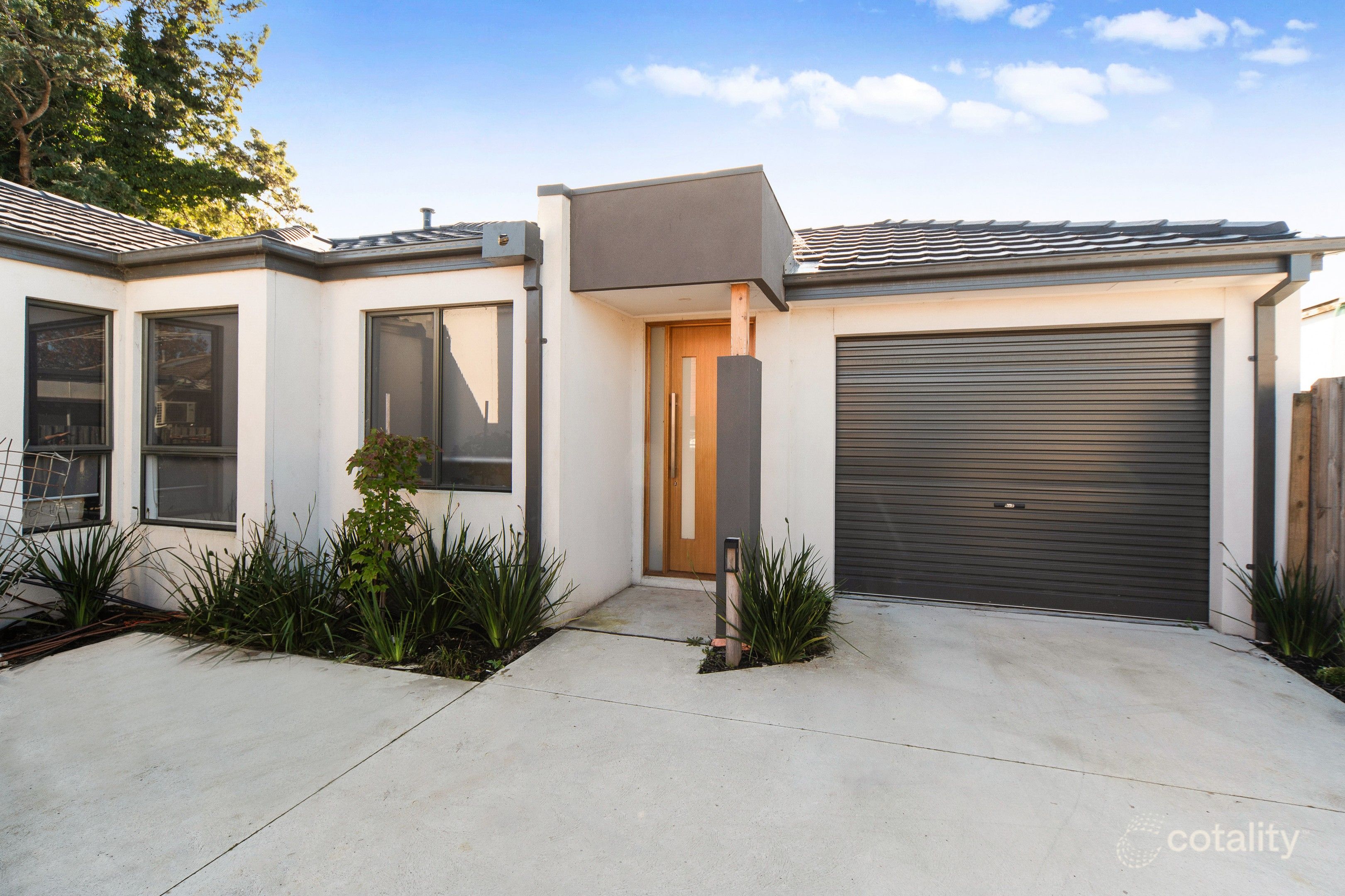 2/11 Rosemary Cres, Frankston North, VIC 3200