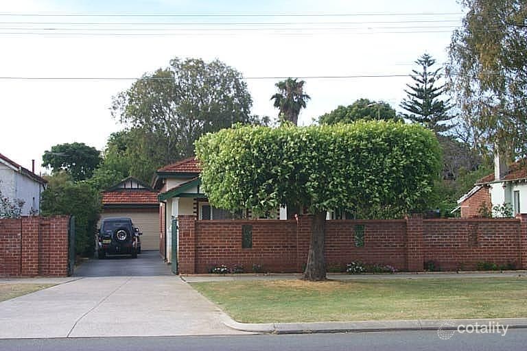 226 Railway Pde, Bayswater, WA 6053