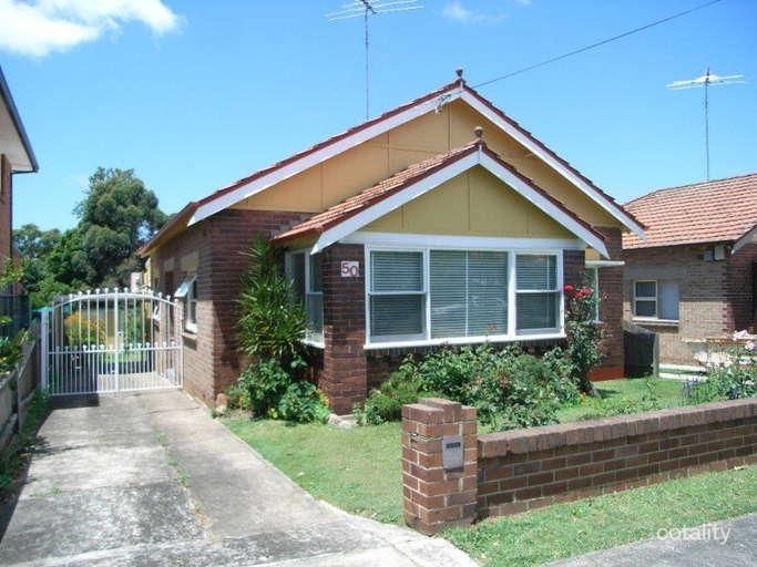 50 Blakesley Rd, South Hurstville, NSW 2221