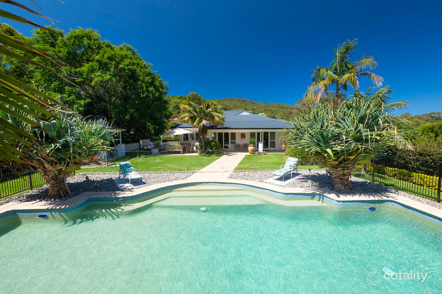 21 Panorama Cres, Forster, NSW 2428
