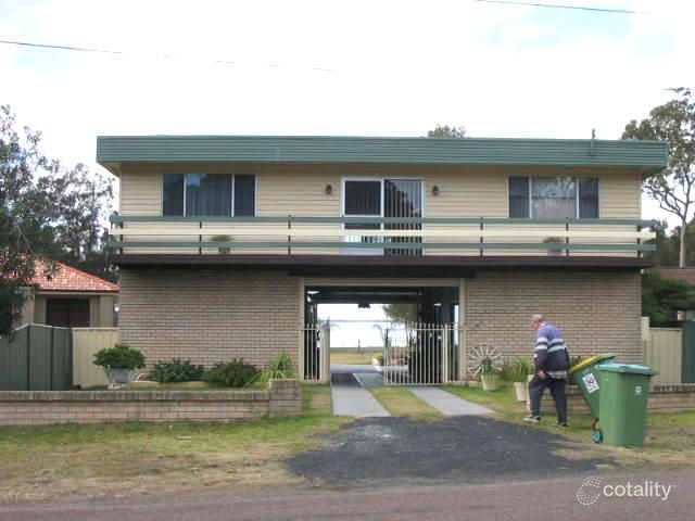147 Lakedge Ave, Berkeley Vale, NSW 2261