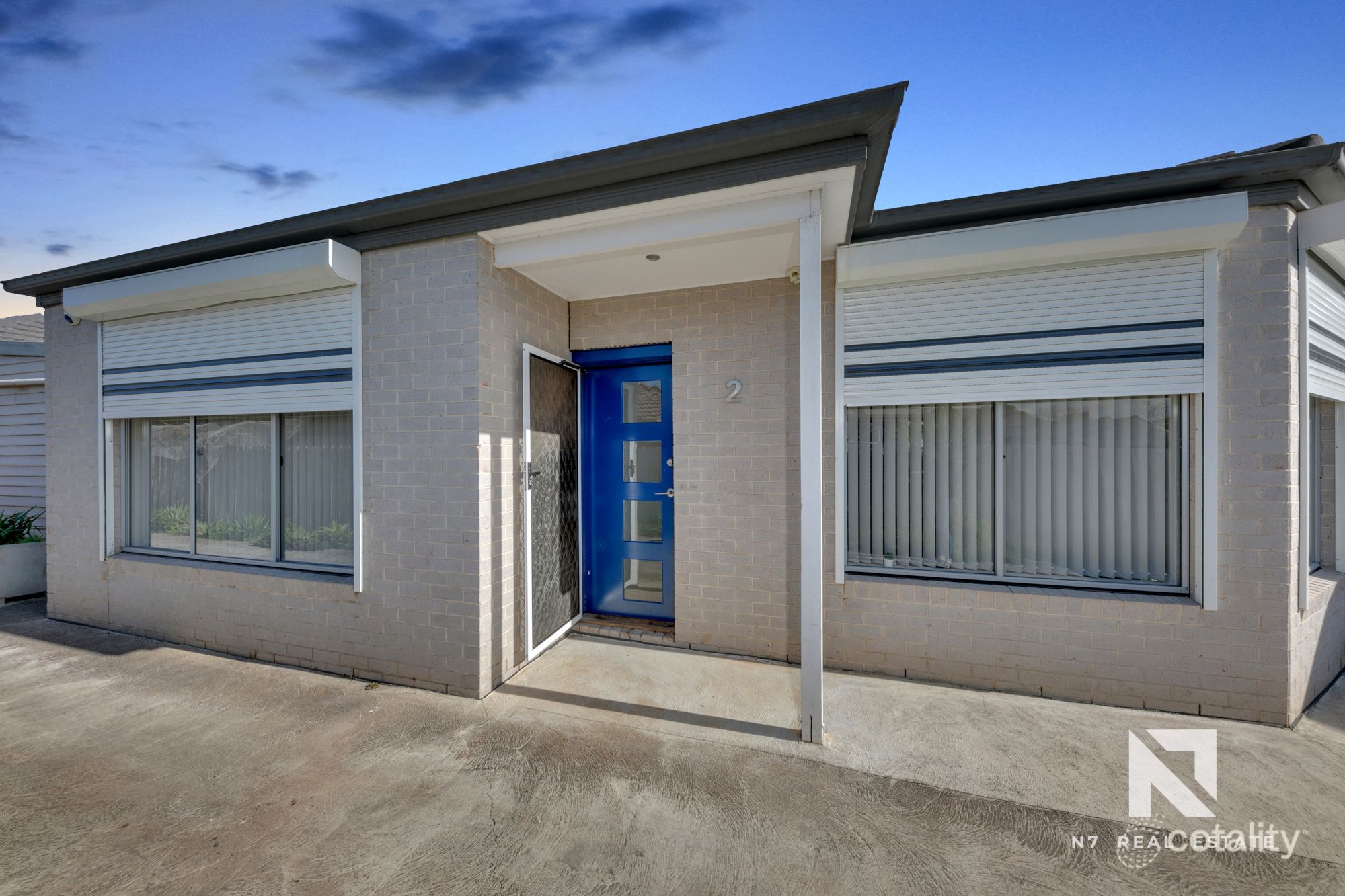 2/24 Glencairn Ave, Deer Park, VIC 3023