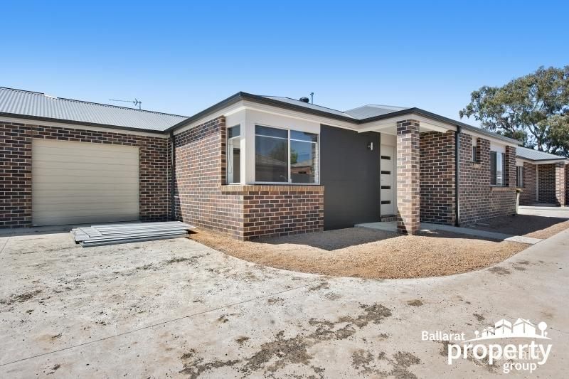 2/11 Verdon St, Sebastopol, VIC 3356