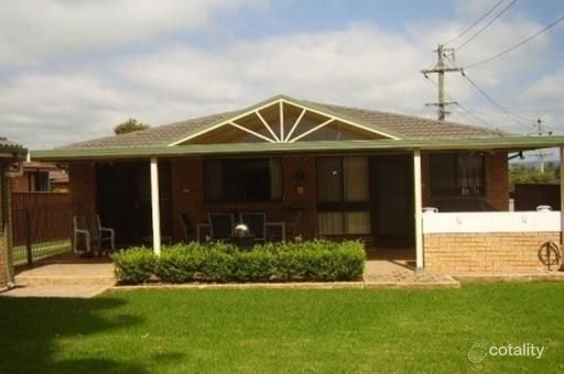 51 Wentworth Dr, Camden South, NSW 2570